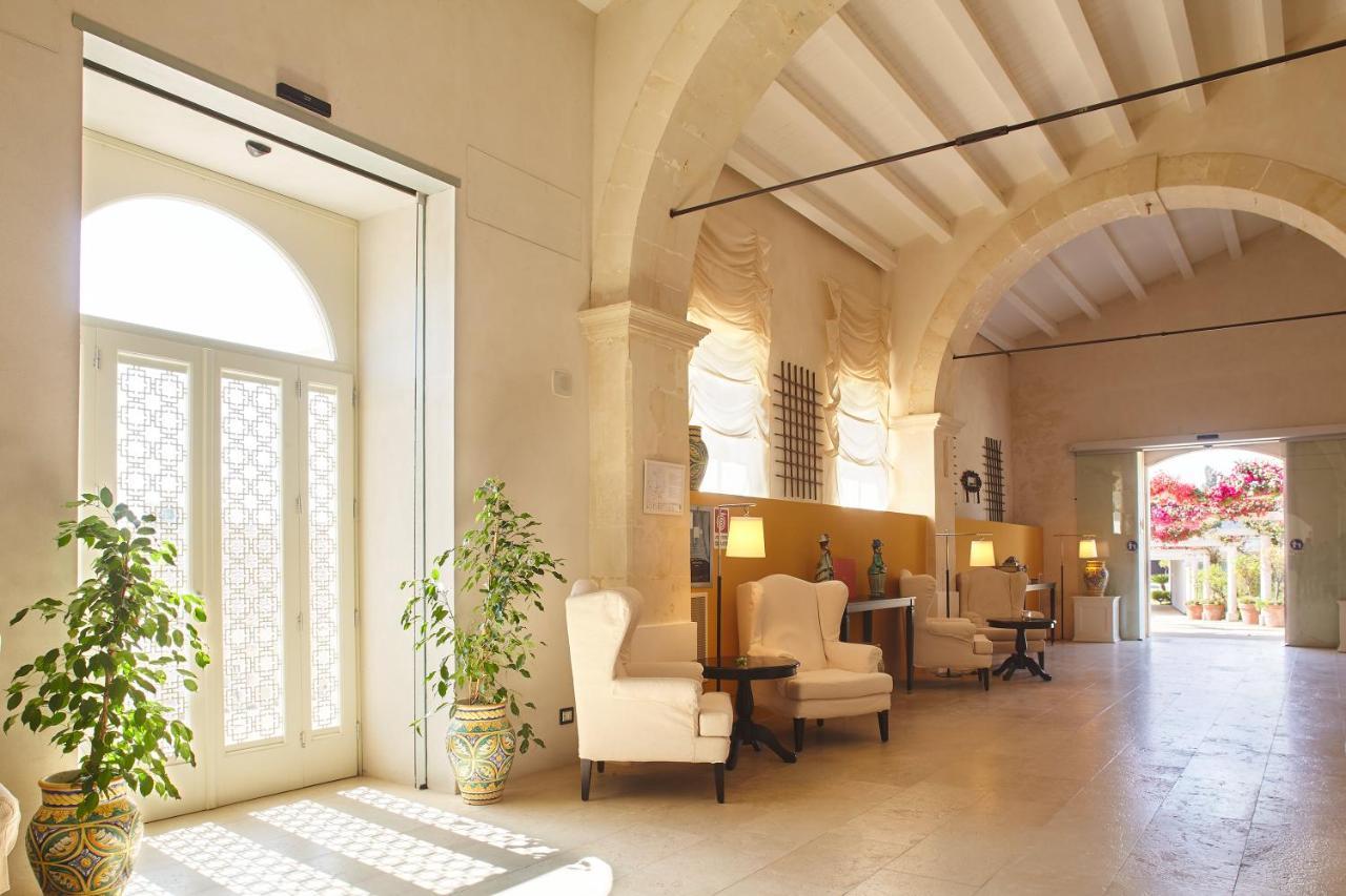 Borgo Di Luce I Monasteri Golf Resort & Spa Syrakus Exterior foto